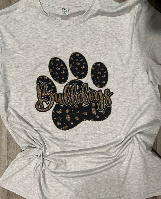 Bulldogs Black Paw Leopard T-Shirt